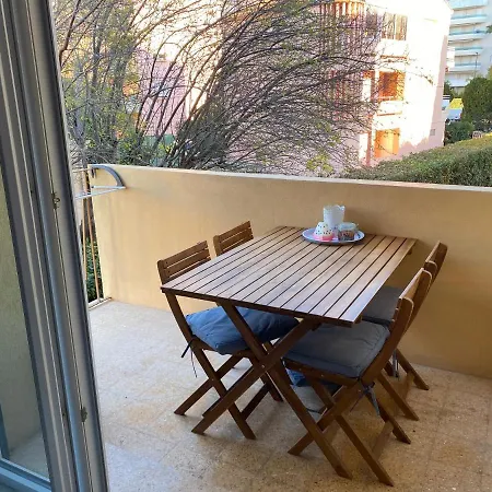 Var 150 M Des Plages Apartamento *